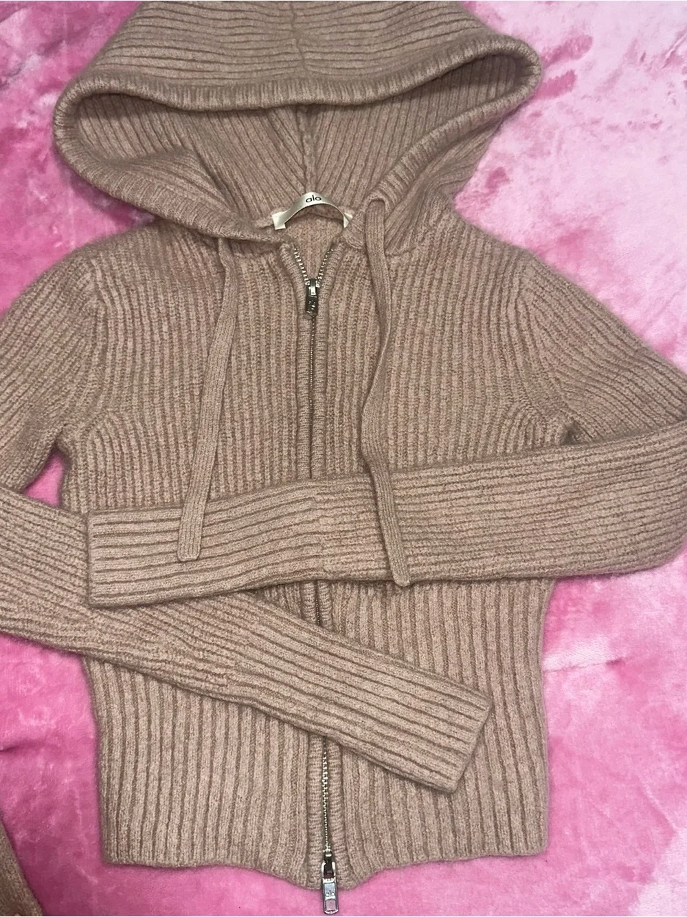 ALO Wool Cashmere Sweater & Pant Set